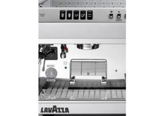 LAVAZZA BLUE 4723 WEGA 1 GROUP CAPSULE MACHINELAVAZZA BLUE 4723 WEGA 1 GROUP CAPSULE MACHINE
The Lavazza Blue LB4723 single group espresso machine uses Lavazza BLUE capsules, by placing the BLUE capsules directAMR Coffee Pods - Distributors of Lavazza and CaffItaly in the United KingdomAMR Coffee Pods - Distributors of Lavazza and CaffItaly in the United Kingdom